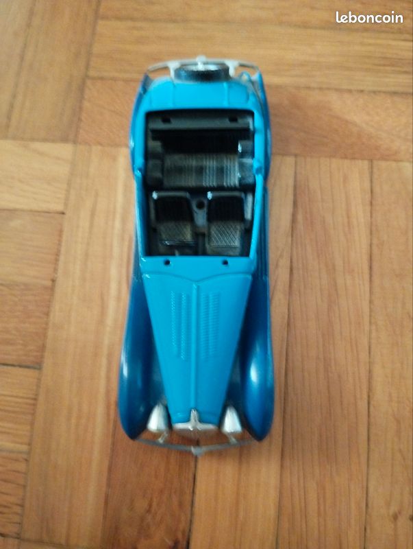 Voiture Solido 1/43 Delahaye 135M (image 1)