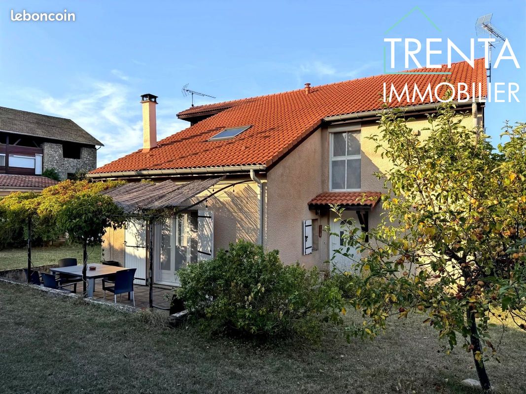 Maison 5 pièces 107 m² · à Vinay · 106,6 m² · 1 150 €/mois