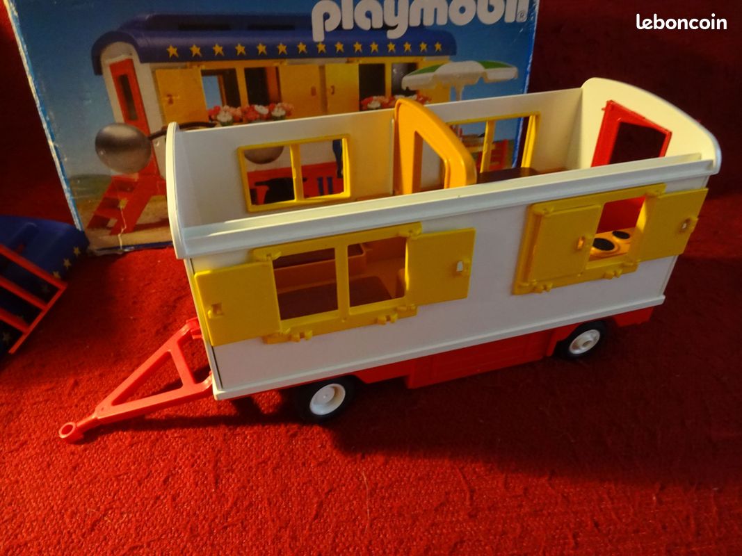 Base Rouge Playmobil Pour Roulottes De Cirque – Réf. U4211, Compatible 3727/3728 – Occasion