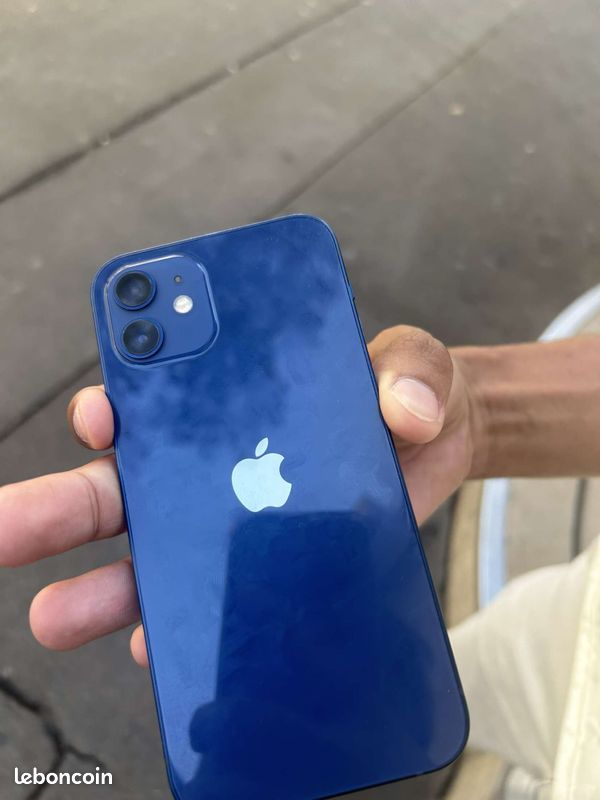 IPhone 12 (image 2)