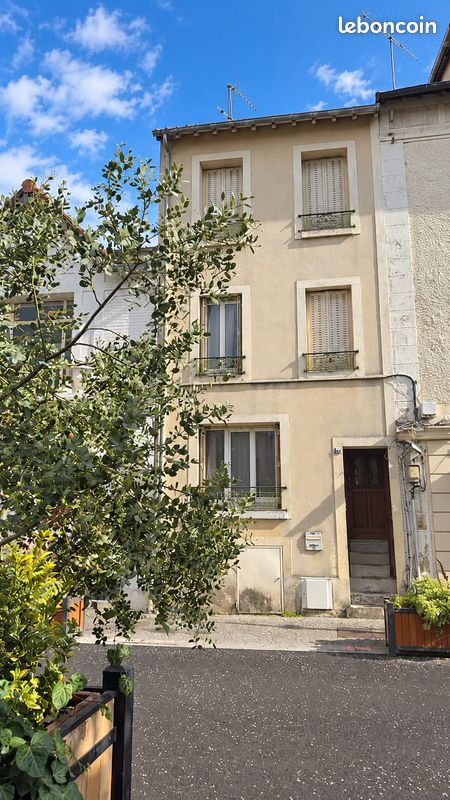 Maison 7 pièces 123 m² · aux Mureaux · 123 m² · 259 900 €