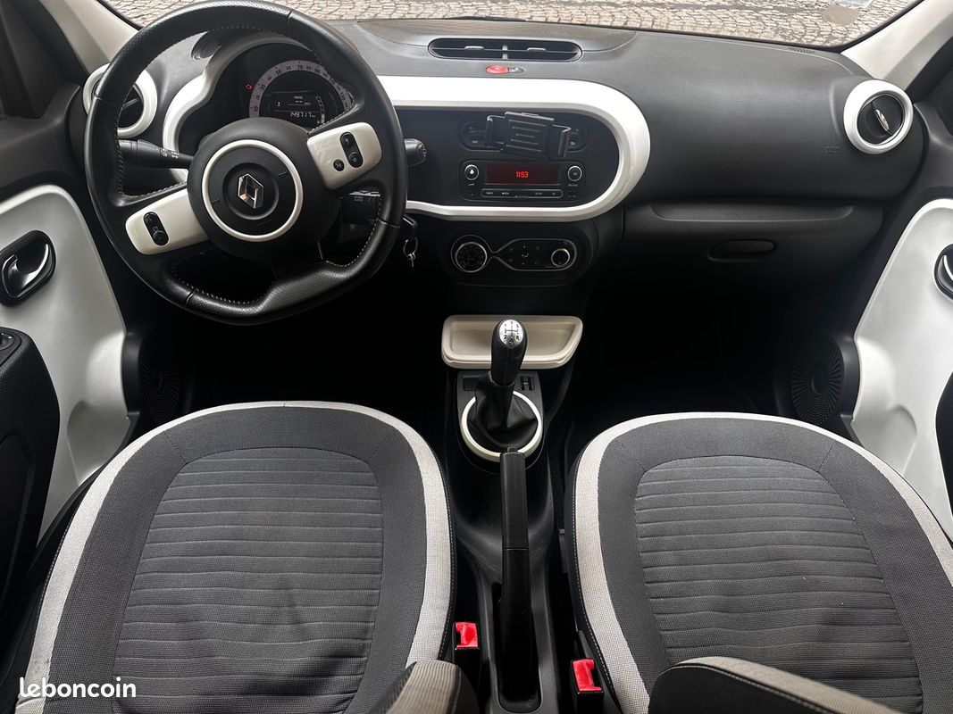 RENAULT Twingo 1.0 SCe 70ch Intens 2 (image 14)