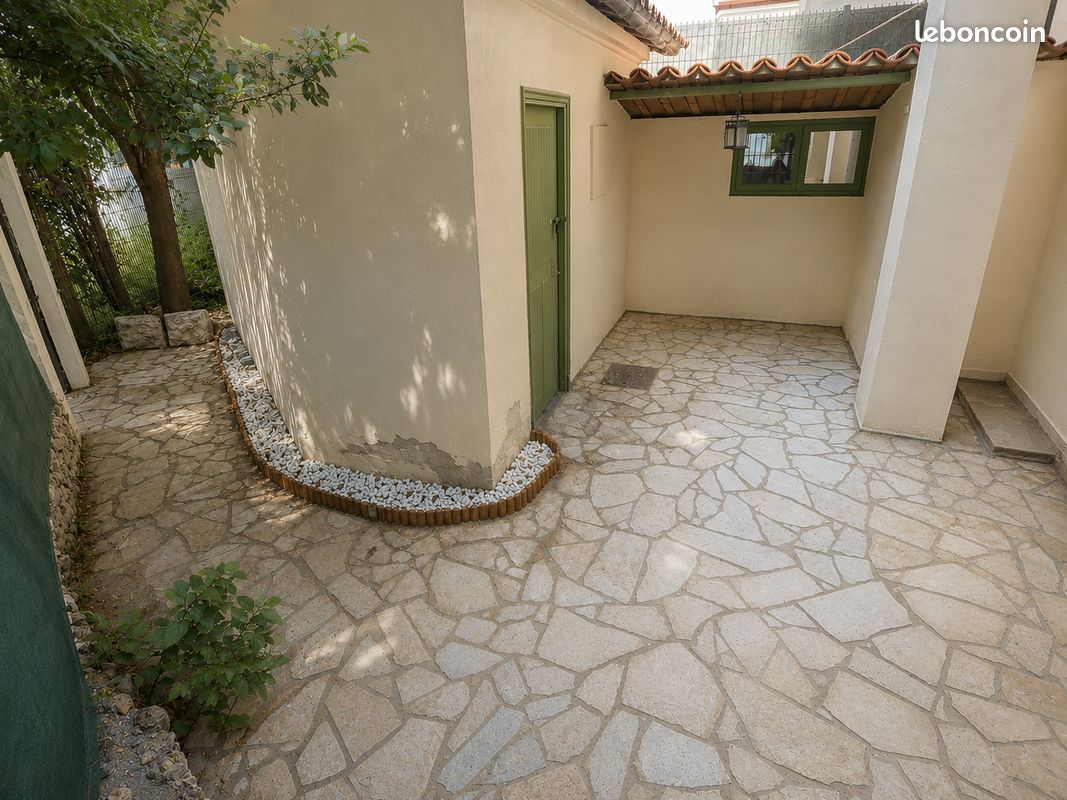 Appartement 2 pièces 51 m² · à Vence · 51 m² · 199 000 €