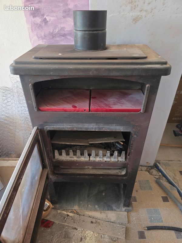 Poêle à bois Godin avec chauffe-plat (à restaurer / idéal atelier) (image 1)