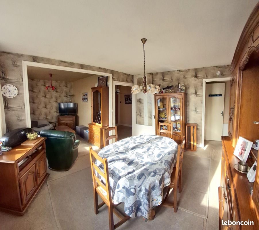 Appartement 4 pièces 79 m² · à Aurillac · 79 m² · 99 000 €