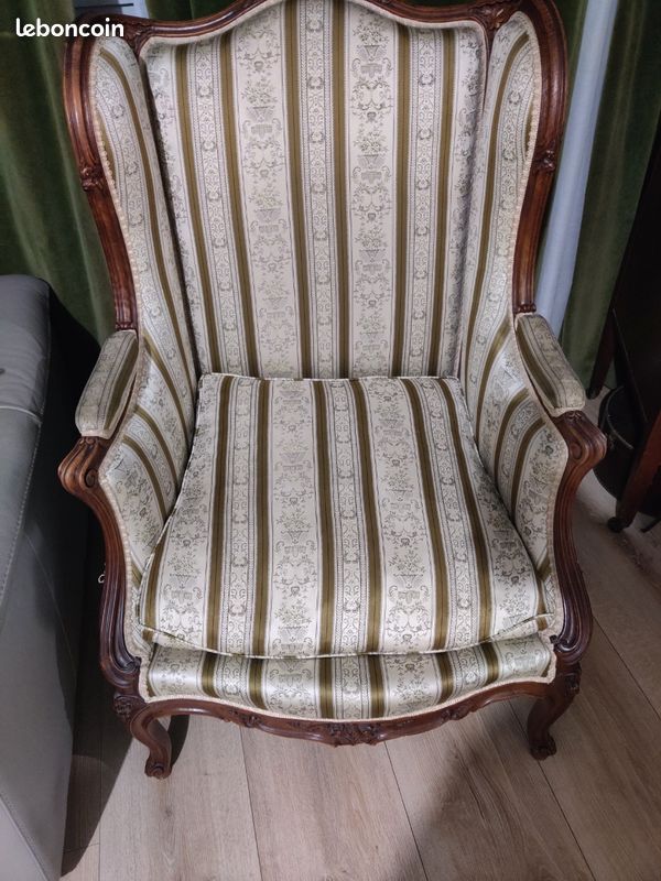 Fauteuil ancien (image 1)