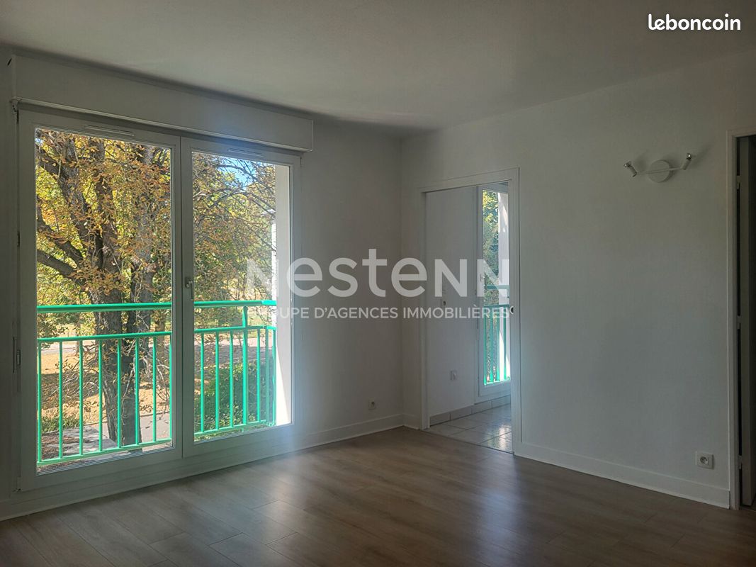 Appartement 1 pièce 23 m² · à Châtenay-Malabry · 23 m² · 850 €/mois