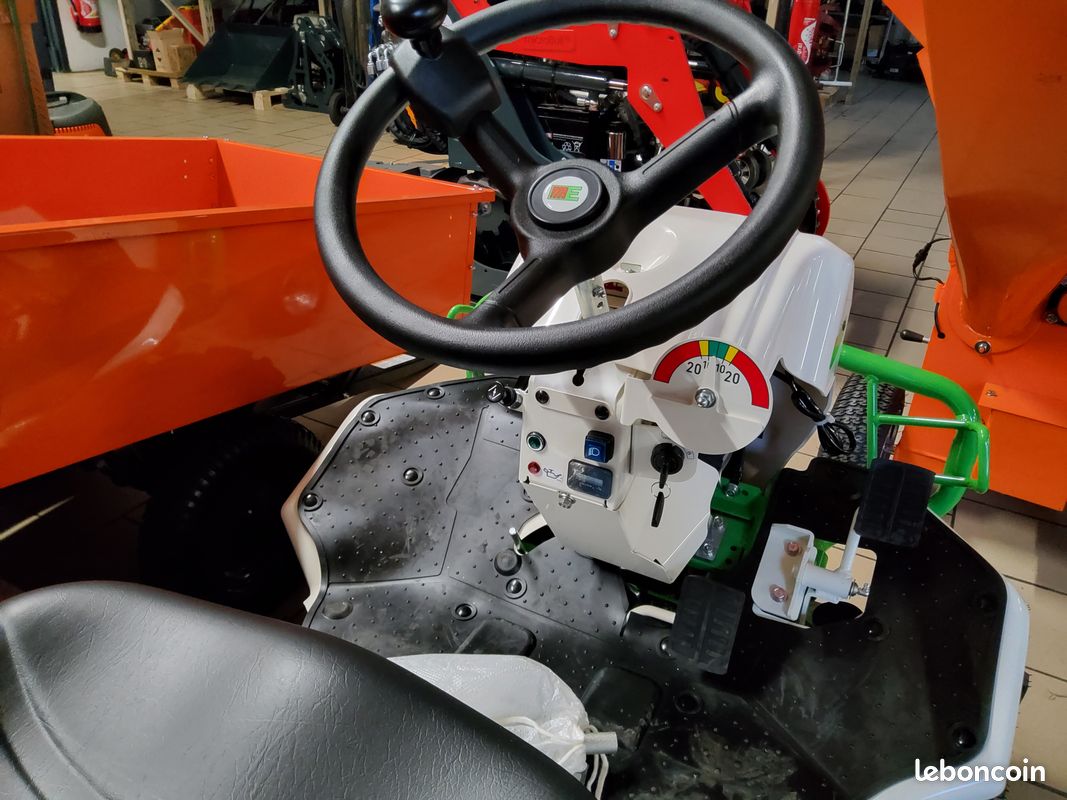 đšđ DĂ©broussailleuse autoportĂ©e ETESIA Attila AK98X Boyer Motoculture đ (image 3)