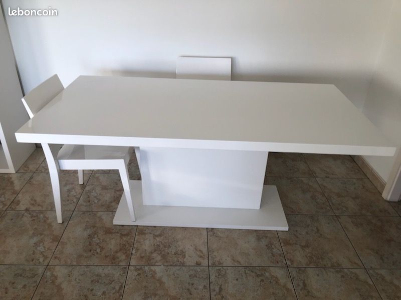 Vends table et chaise (image 2)