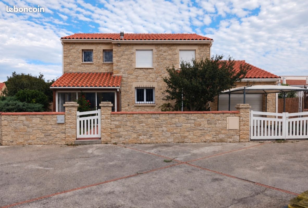 Maison 6 pièces 105 m² · à Nîmes · 105 m² · 1 050 €/mois