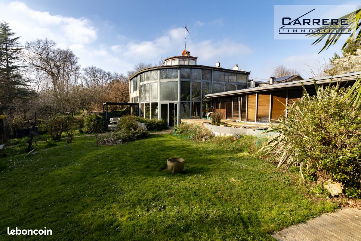 Maison 5 pièces 159 m² · à Carignan-de-Bordeaux · 159 m² · 324 000 €