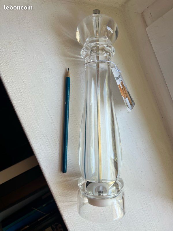 Poivrière Salière 250ml Avec Contrôle Quantitatif - Distributeur Transparent Condiments