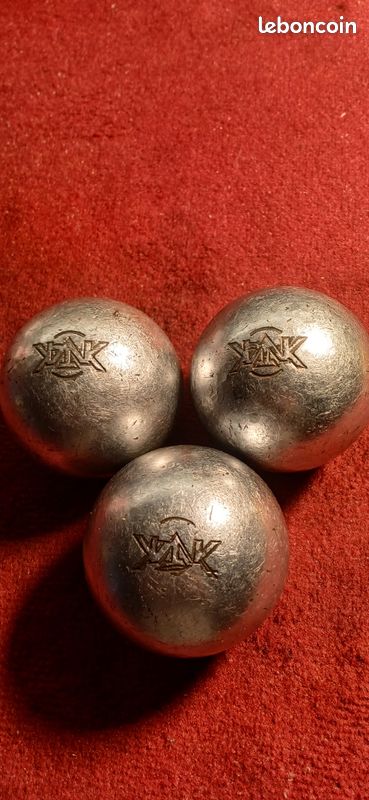 Paire De Boules De Pétanque Obut KTK 770 - Ancien Modèle, Acier, Fabrication Française