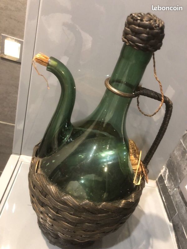 Carafe En Verre 2 Litres Avec Revêtement Osier Intégral Et Bouchon Liège Naturel