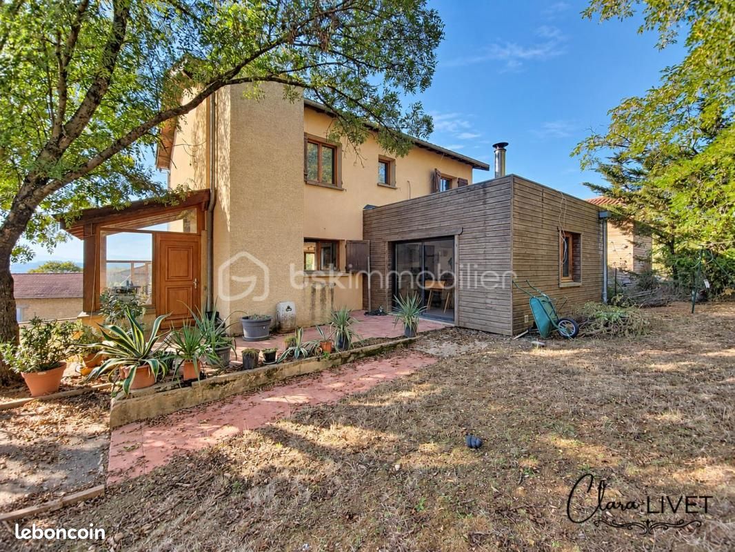 Maison 7 pièces 170 m² · à Belmont-d'Azergues · 170 m² · 349 000 €