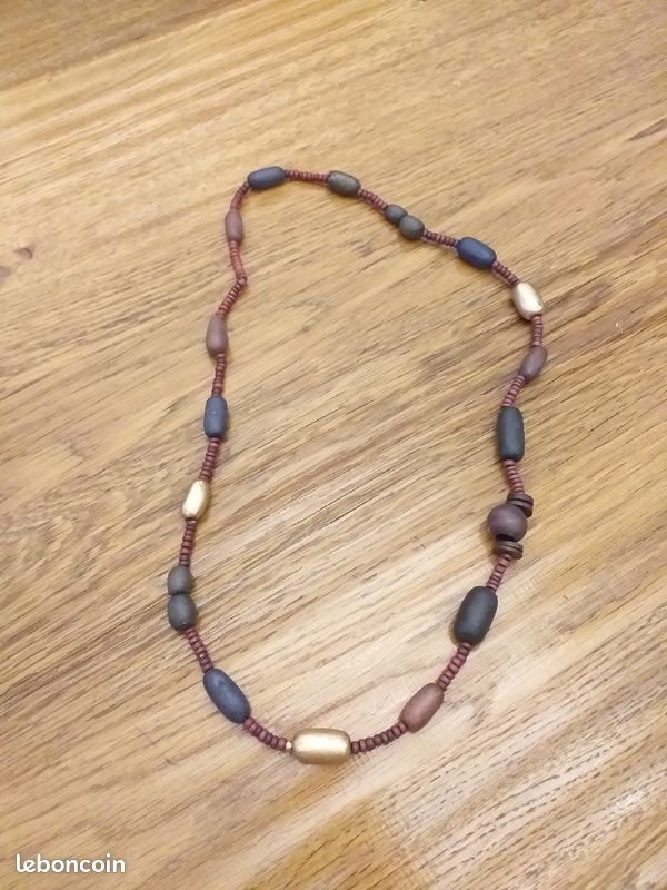 Vend collier en bois divers modèles (image 7)