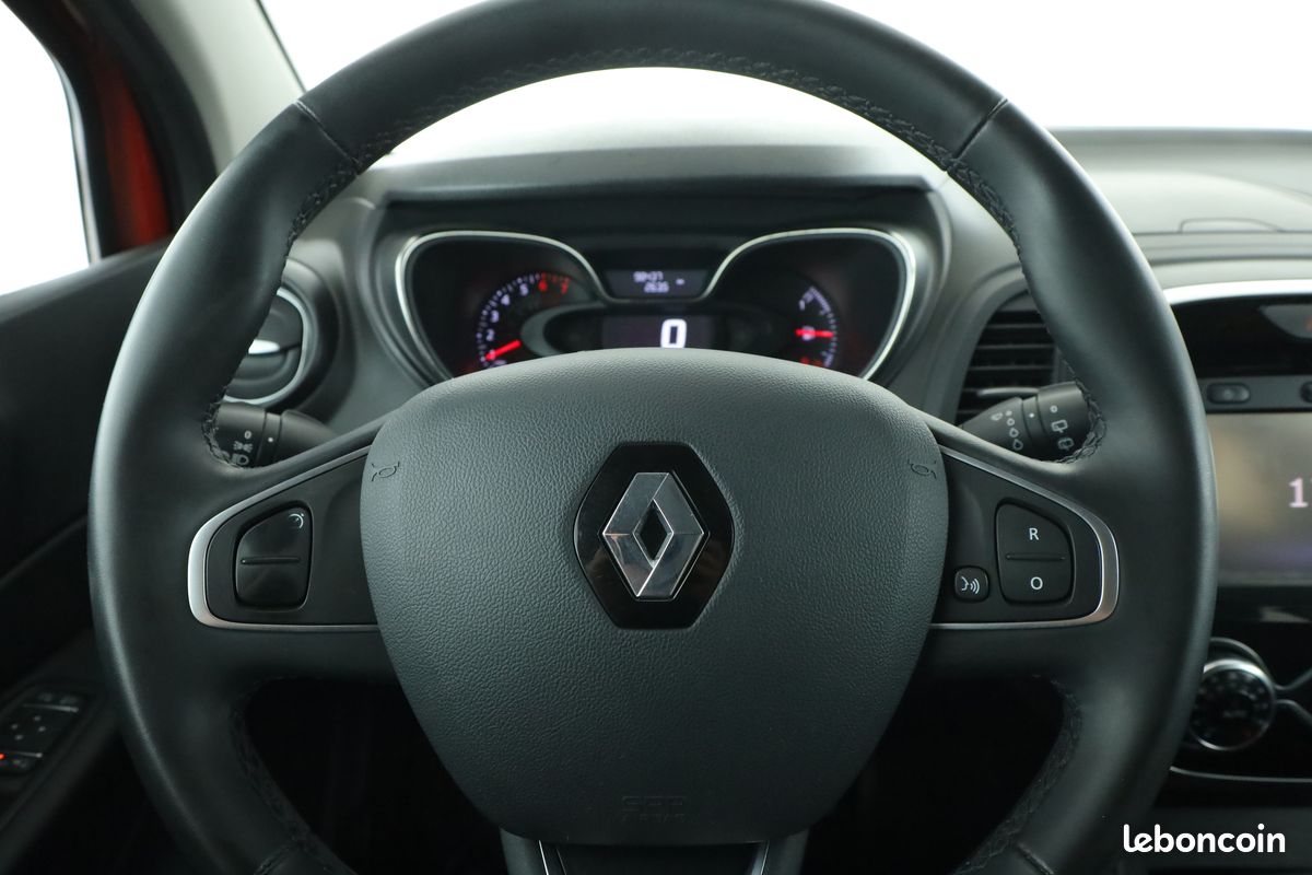 Renault Captur 0.9 TCe Energy Intens 90 ch (image 15)
