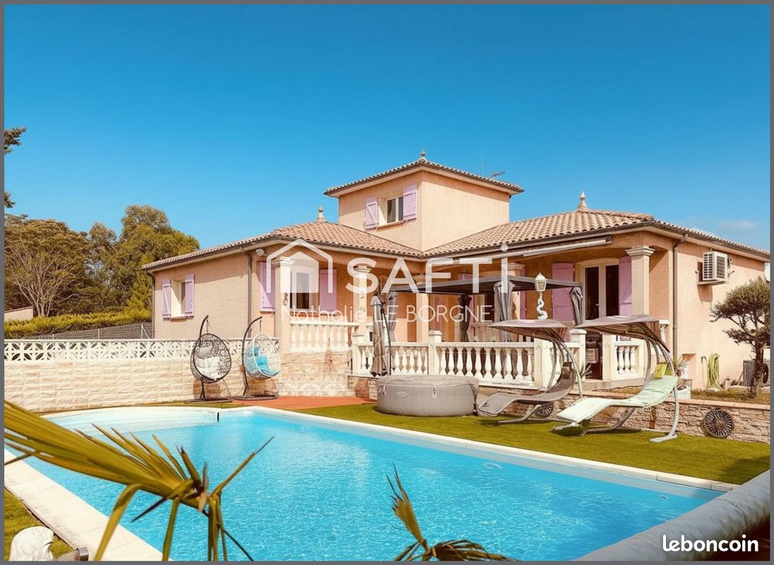 Maison 6 pièces 132 m² · à Castres · 132 m² · 289 900 €