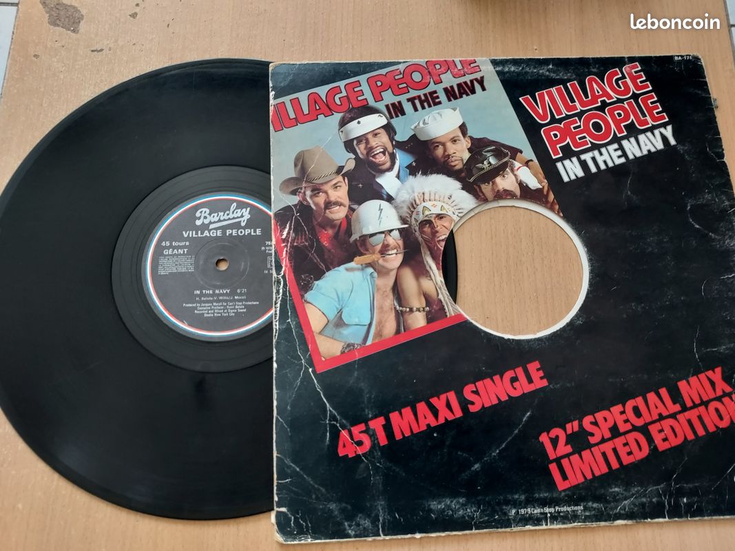 Maxi 45T Village People In the Navy (image 2)