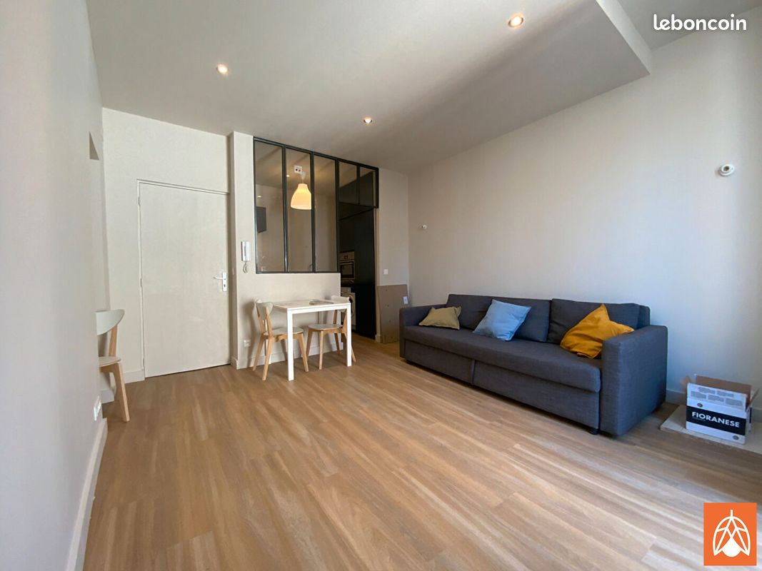 Appartement 2 pièces 33 m² · à Salon-de-Provence · 33 m² · 735 €