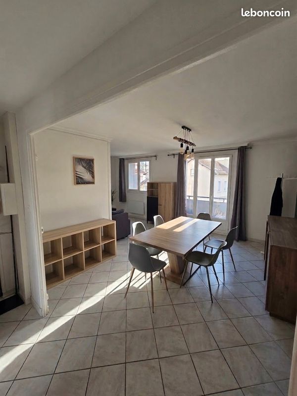 Appartement 3 pièces 62 m² · à Grenoble · 62 m² · 910 €/mois
