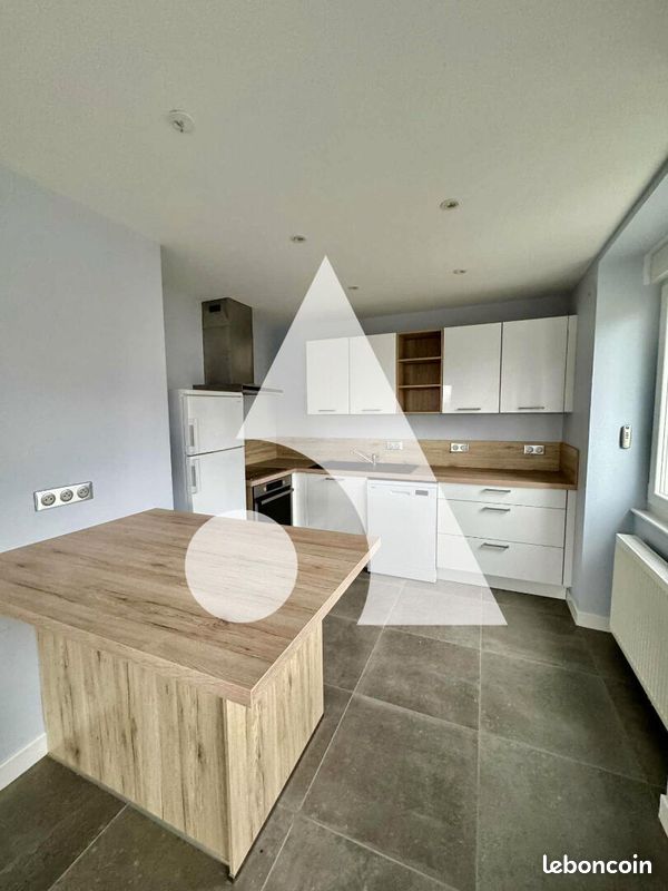 Appartement 3 pièces 62 m² · à Neufchâteau · 62 m² · 645 €/mois