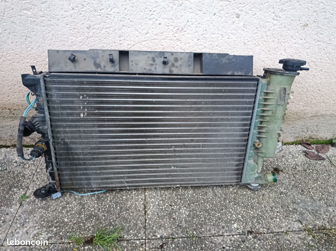 Radiateur ventilateur moteur Xantia essence (image 1)