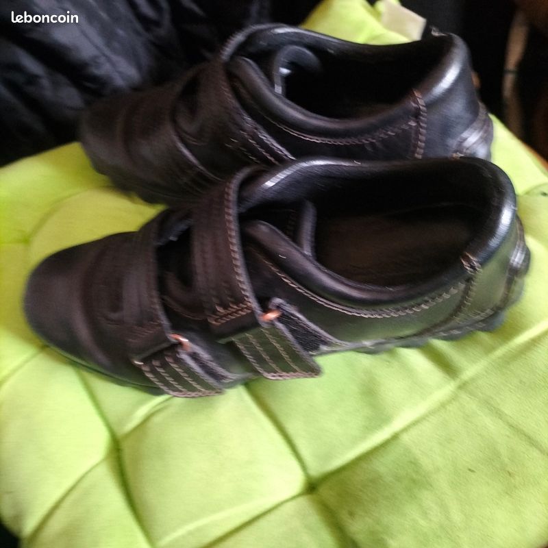 Basket cuir scratch Timberland pointure 36 quasi neuf Chaussures