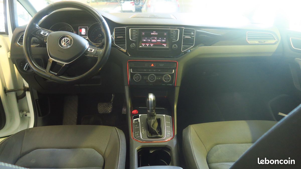 VOLKSWAGEN Golf VII Sportsvan 1.6 TDI 16V BMT DSG7 110 cv 12 Mois De Garantie (image 5)