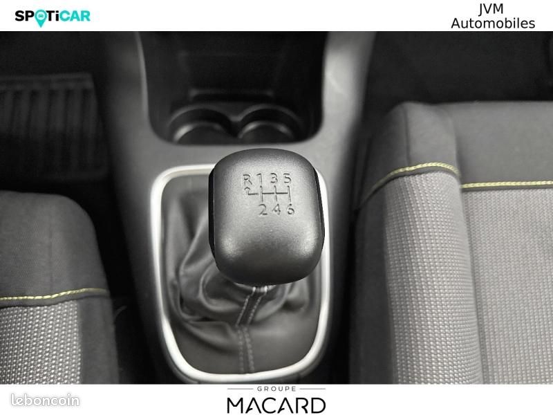 Citroen C3 1.2 PureTech 110ch S&S C-Series 120-121g (image 34)