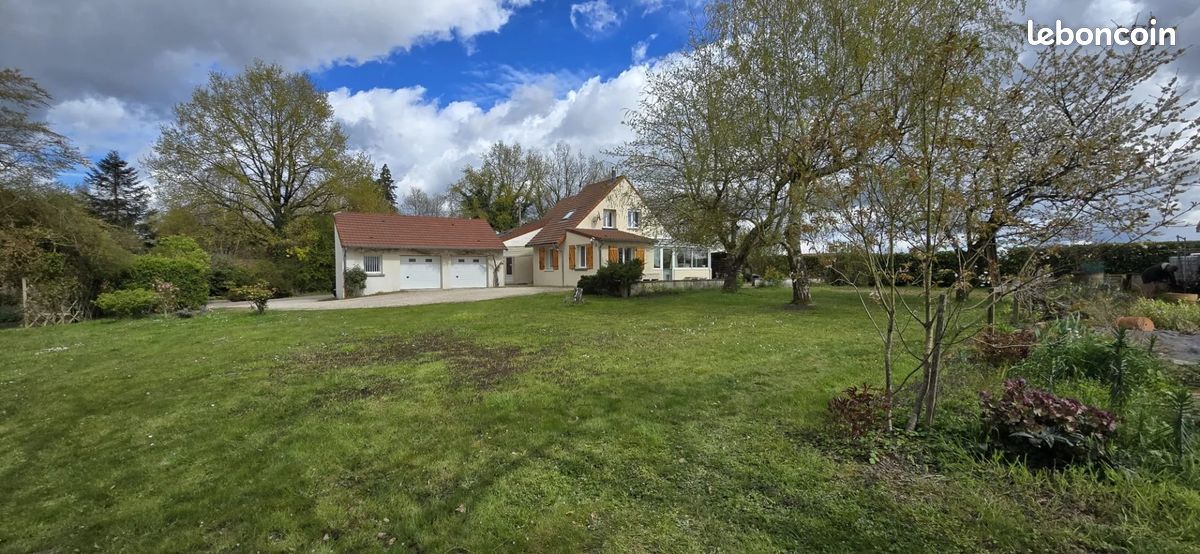 Maison 6 pièces 150 m² · à L'Abergement-Sainte-Colombe · 150 m² · 285 000 €