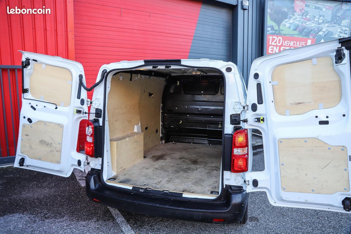 CITROEN JUMPY M 2.0 BlueHDi 180 EAT8 III FOURGON Driver CAMERA GPS (image 8)