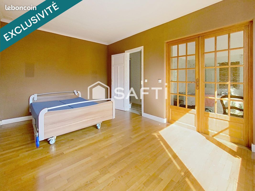 Maison 7 pièces 213 m² (image 8)