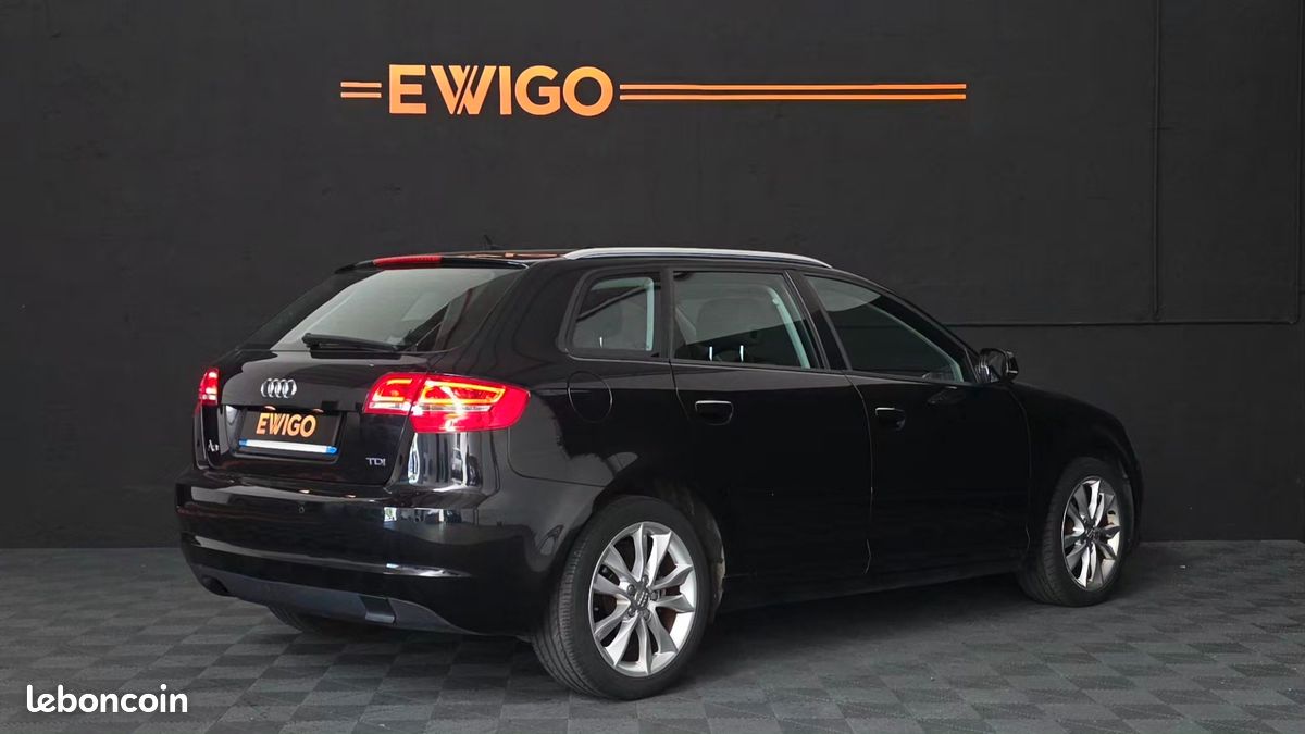 Audi a3 sportback 2.0 tdi 140 exclusive line - sieges chauffant / regulateur vitesse / distri ok (image 2)