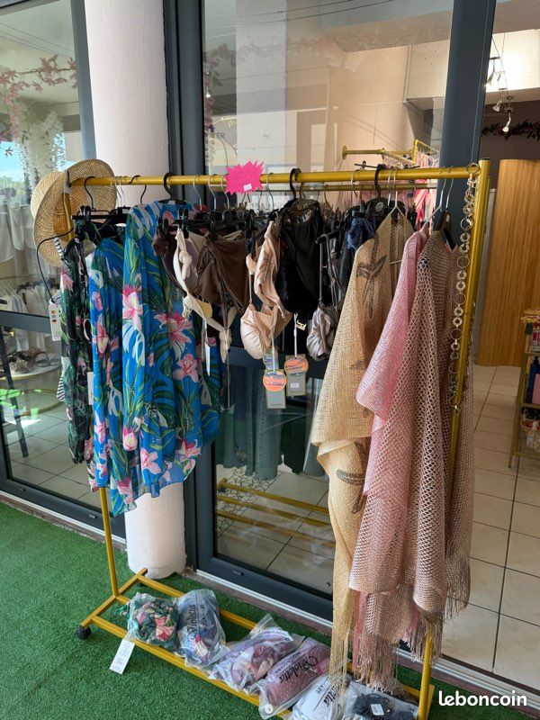 🔥 destockage total à perte – lot boutique femme + mobilier 2 500  🔥 (image 2)