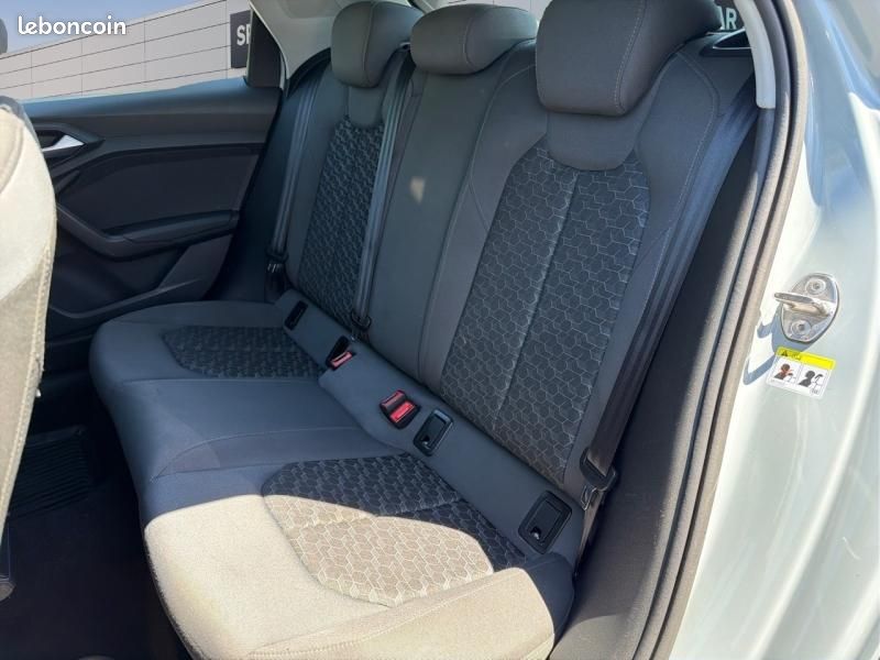 Audi A1 allstreet 30 TFSI 110ch Advanced S tronic 7 (image 10)