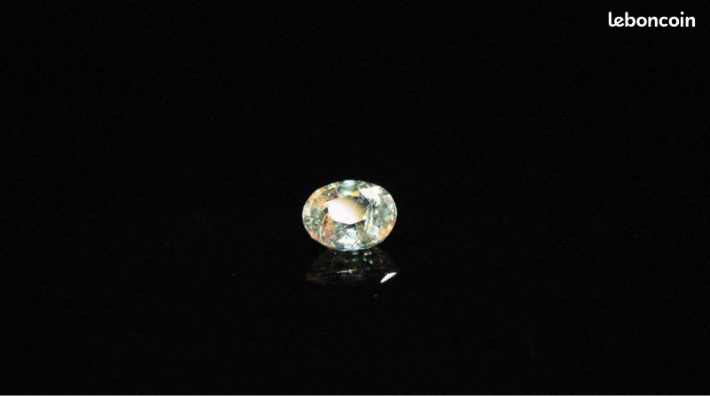 Saphir Vert Ovale 0.88ct (image 2)