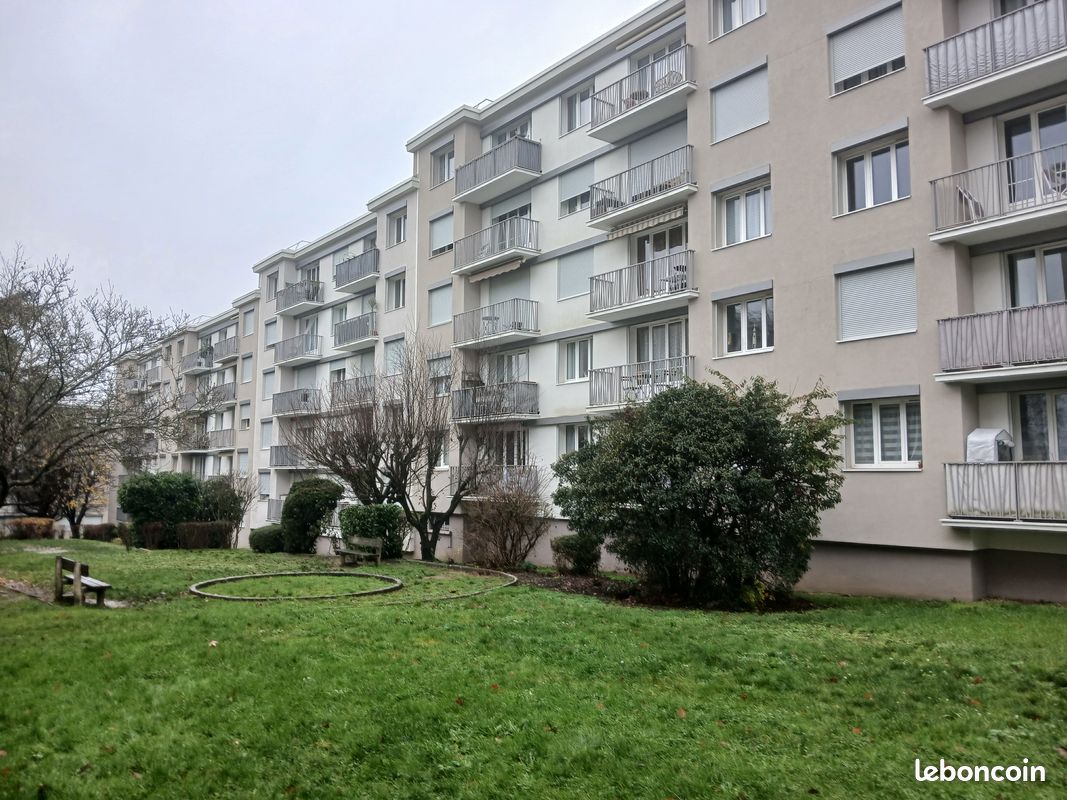 Appartement 3 pièces 69 m² · à Saint-Michel-sur-Orge · 69 m² · 149 000 €