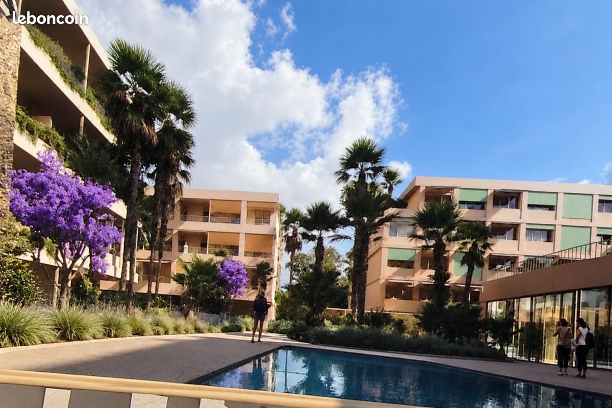 Appartement 3 pièces 56 m² · à La Seyne-sur-Mer · 56 m² · 242 500 €