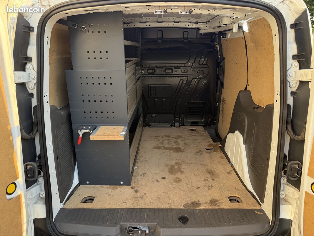 Ford t.connect 1,0e100 trend business nav (image 10)