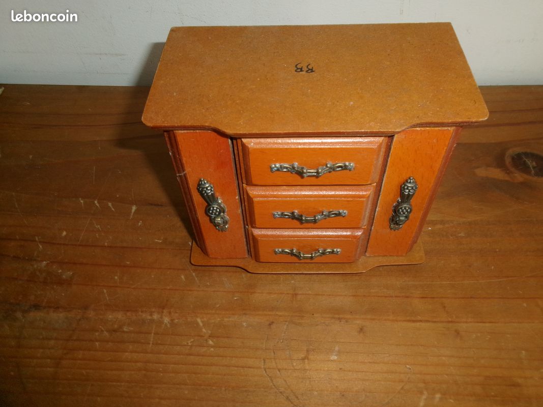 Jeu en bois - Poupée Famille et Meubles - Accessoire poupée - Achat Jeu en bois - Poupée Famille et Meubles - Accessoire poupée - Achat