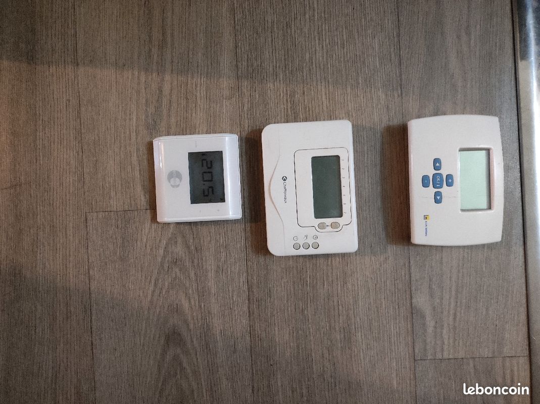Thermostat d'ambiance programmable (image 1)