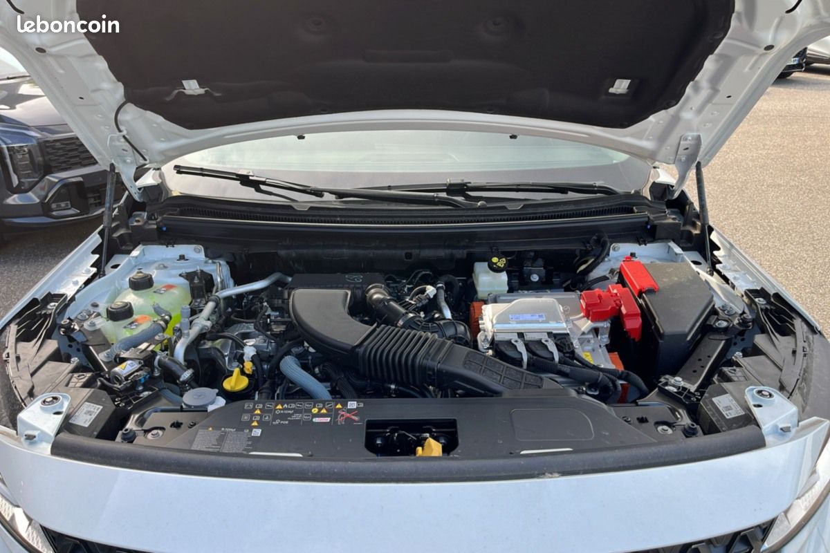 Renault Austral 200 ESPRIT ALPINE 4CTRL TPAN -20% (image 20)