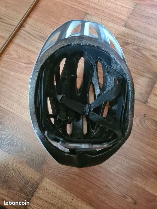 Casque velo ou vtt neuf (image 3)