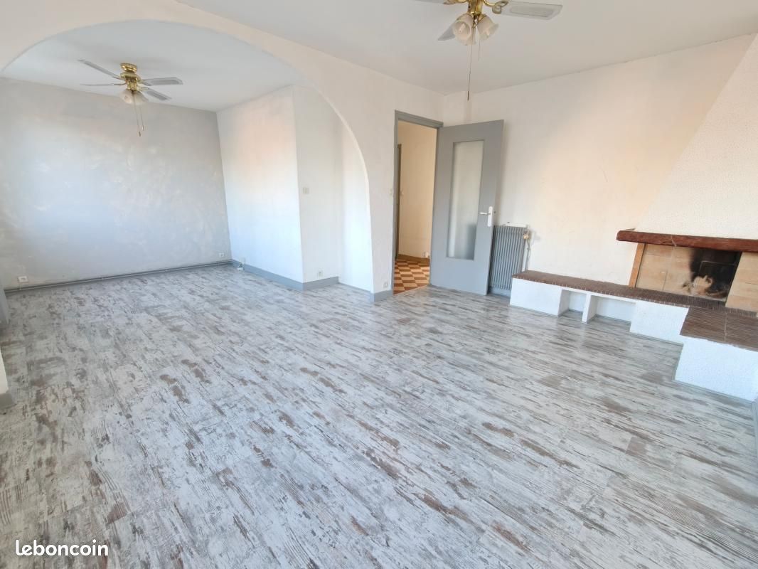 Appartement 3 pièces 65 m² · à Grenoble · 65 m² · 135 000 €