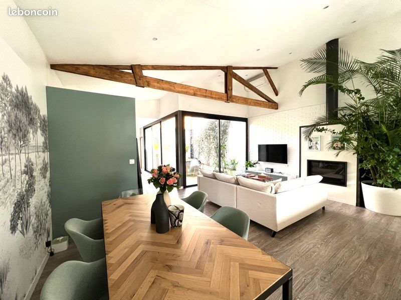 Maison 4 pièces 110 m² · à Pessac · 110 m² · 2 190 €/mois