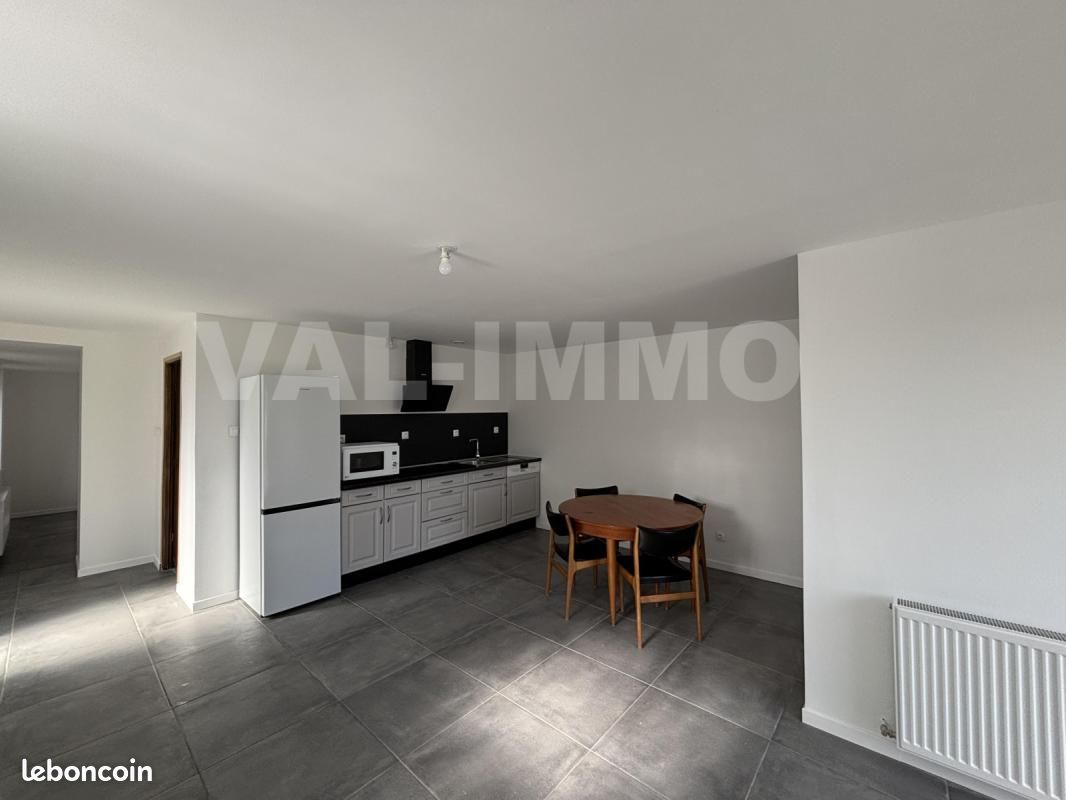 Maison 4 pièces 92 m² · à Escaudoeuvres · 92 m² · 880 €/mois
