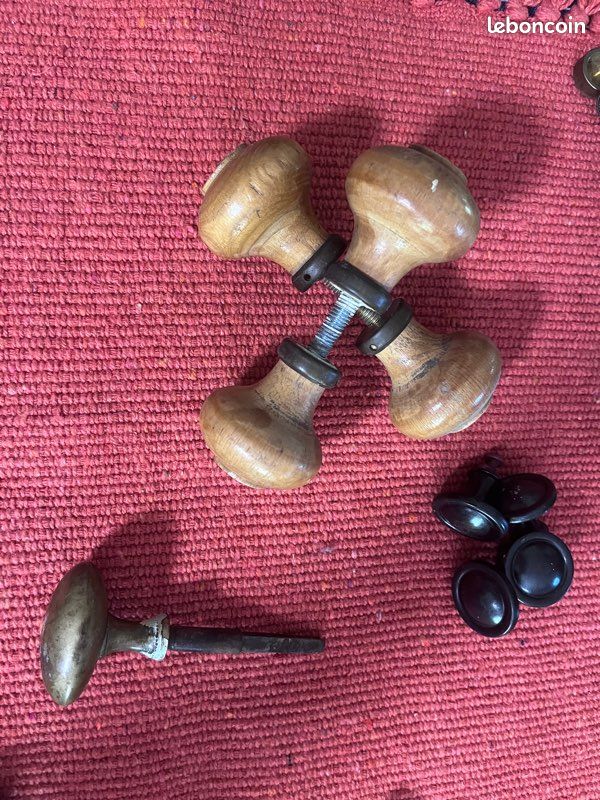 Quincaillerie d'ameublement, boutons de meuble et pièces électriques anciennes, idéal pour relooking de meubles, restauration ou décoration style industriel/brocante (image 5)