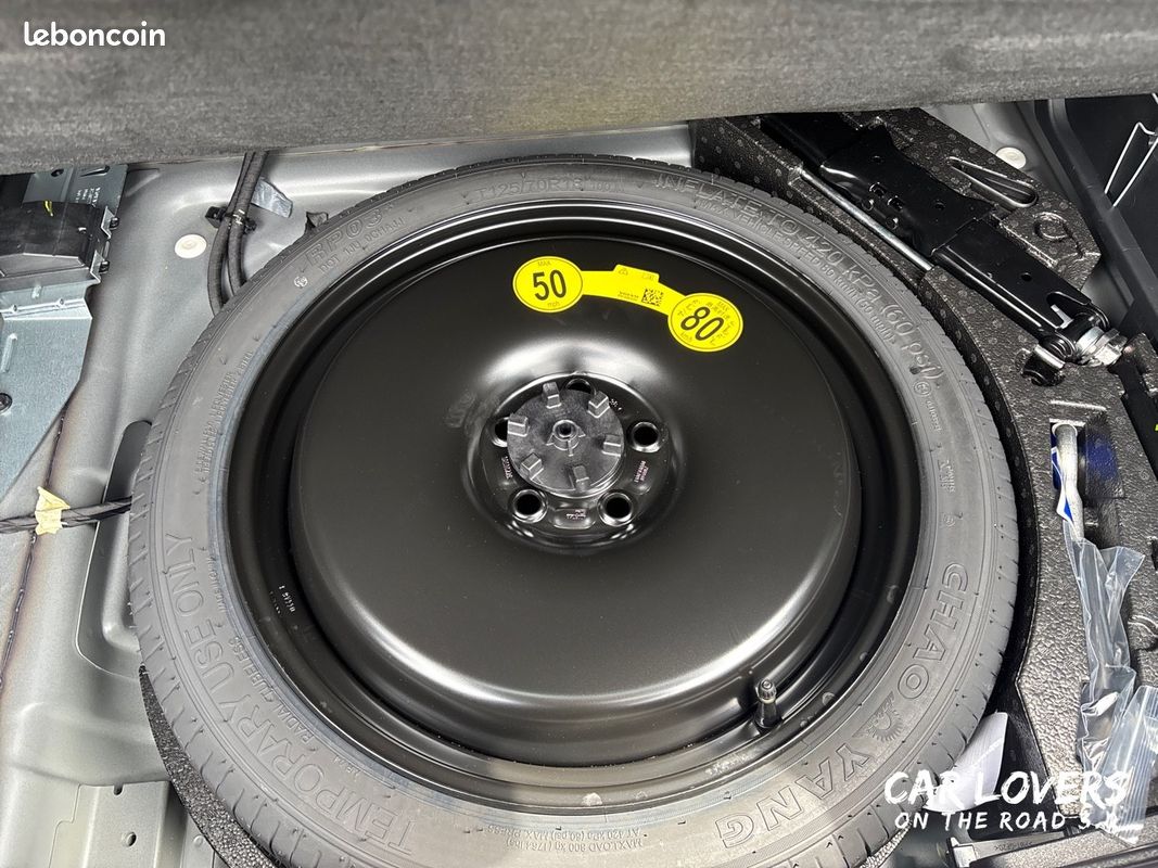 VOLVO XC40 B3 163 ch DCT7 Lounge Edition (image 19)