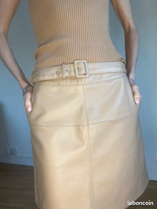 Jupe Courte Simili Cuir Marron Camel Avec Ceinture - Taille S - Neuf Sans étiquettes